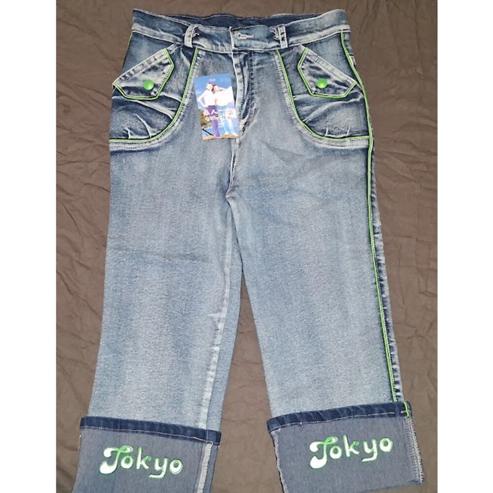 okyo Embroidered Denim Capris with Neon Green Trim - Size 2